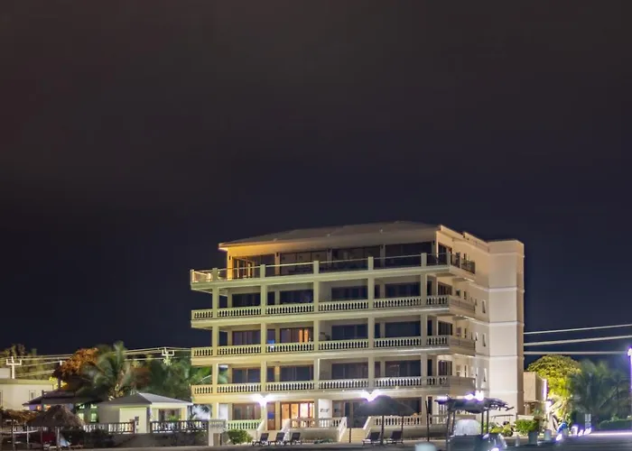 Aparthotel Ocean's Edge Belize