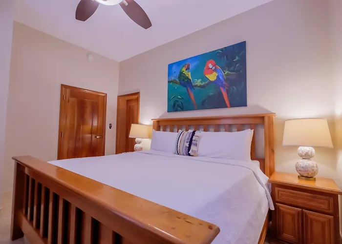Aparthotel Ocean's Edge Belize