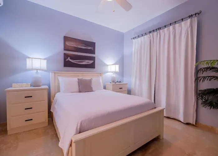Aparthotel Ocean's Edge Belize 4*
