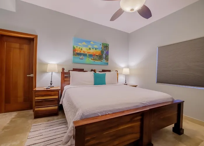 Ocean's Edge Belize 4*