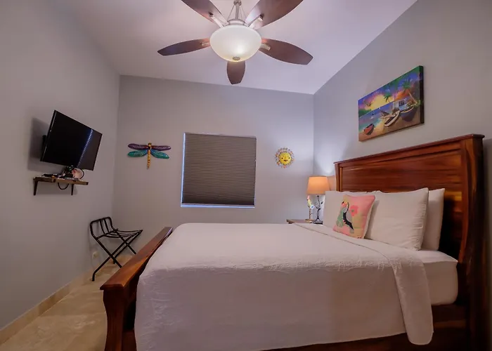 Ocean's Edge Belize Aparthotel San Pedro (Ambergris Caye)