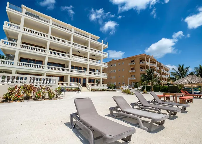 Aparthotel Ocean's Edge Belize